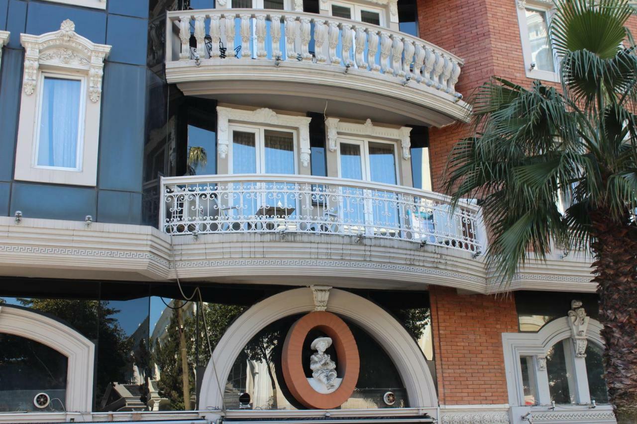 Batumi Apartment In Front Of Sheraton Kültér fotó
