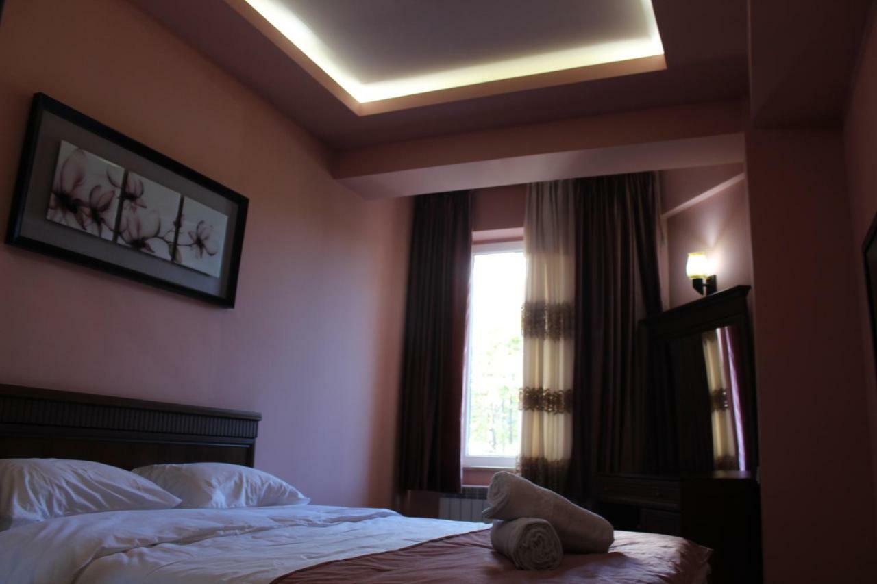 Batumi Apartment In Front Of Sheraton Kültér fotó